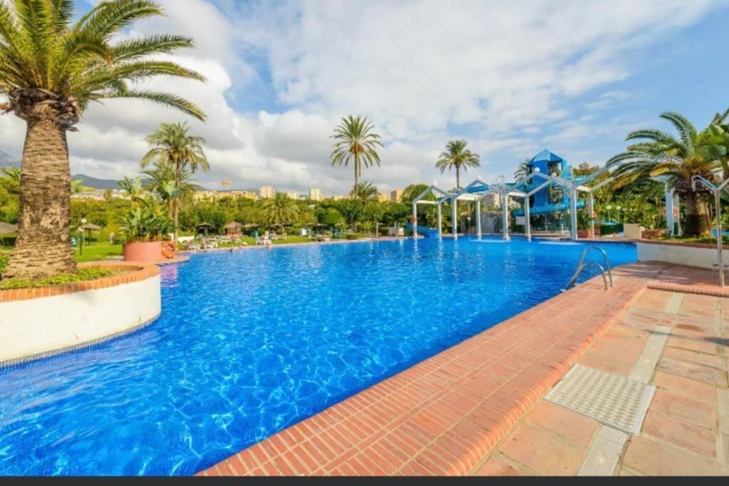 Apartamento 215. Primera Linea De Playa. Benalmadena Ngoại thất bức ảnh